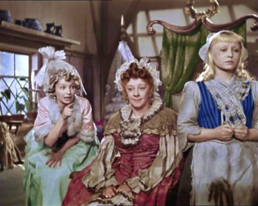 Не хочу, не люблю,  а как иначе, терплю, молчу, но делаю. 