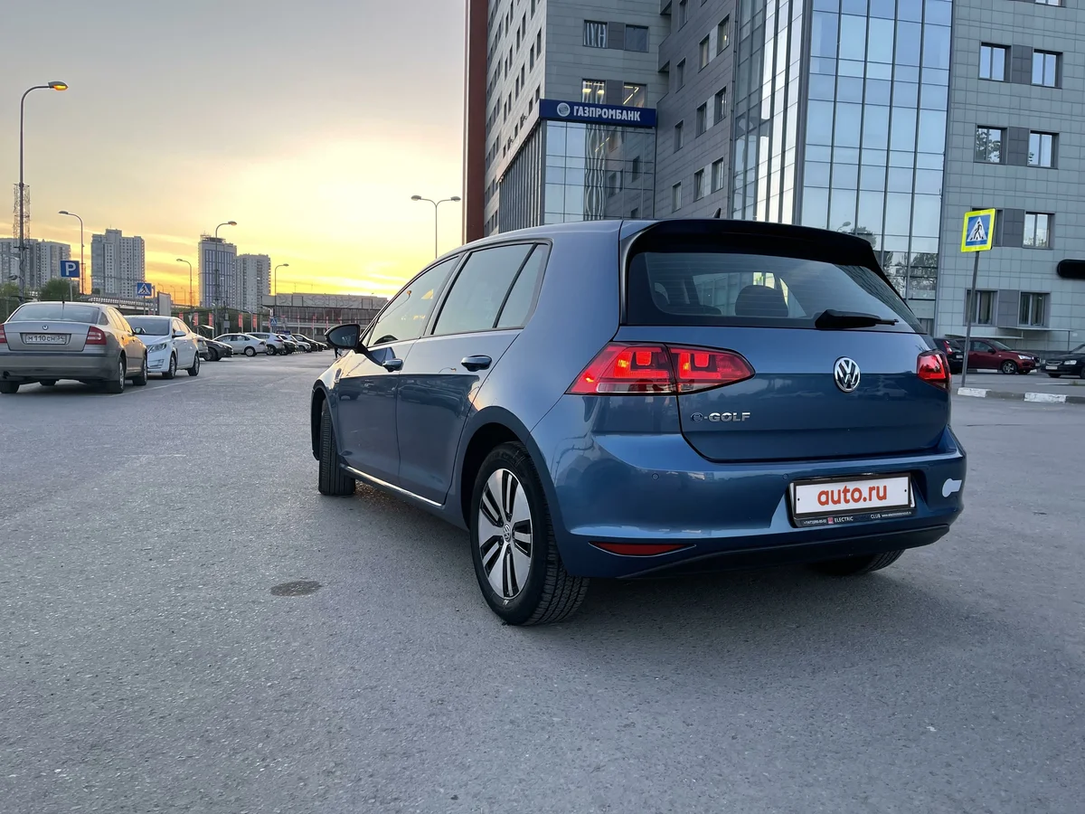 Издалека его легко спутать с бензиновой версией VW (фото с сайта авто.ру)