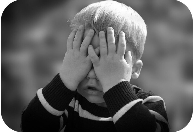 https://cdn.pixabay.com/photo/2014/04/05/13/05/boy-317041_960_720.jpg