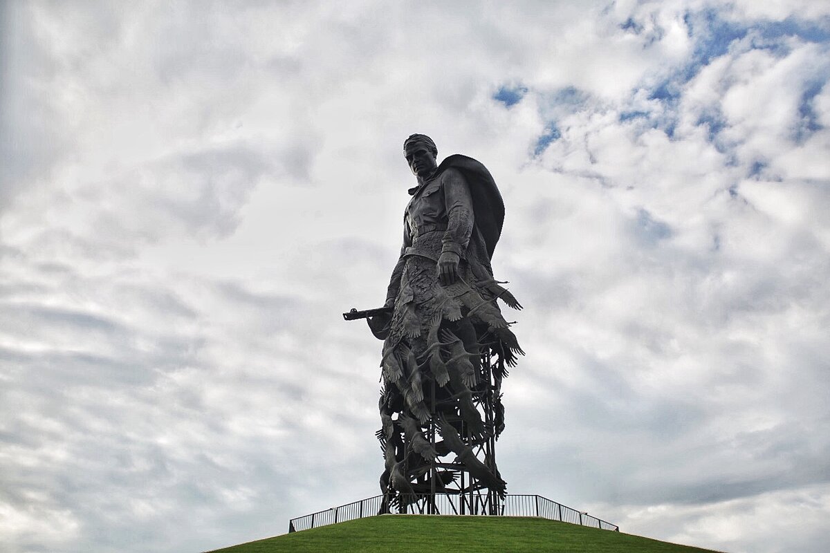 Ржевский мемориал советскому Солдату