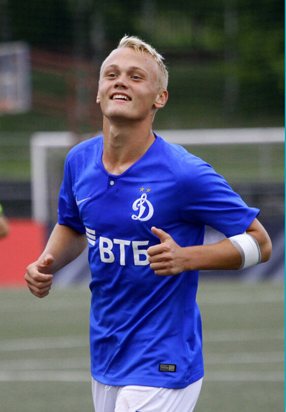 Симпатичный парень. И одухотворённый