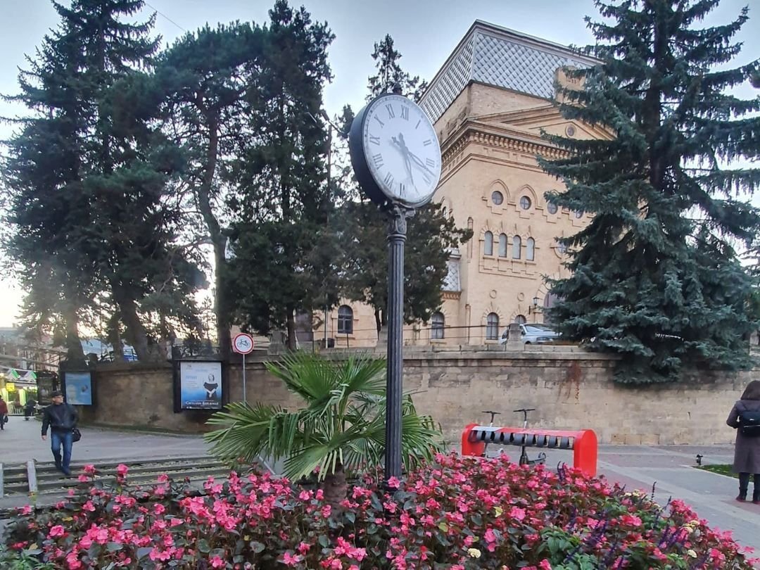 Погода в кисловодске на сентябрь 2024 года. Кисловодск 2022. Кисловодск 2023. Осенний Кисловодск 2022. Климат Кисловодска.
