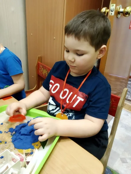 Фото ребёнка из семейного архива