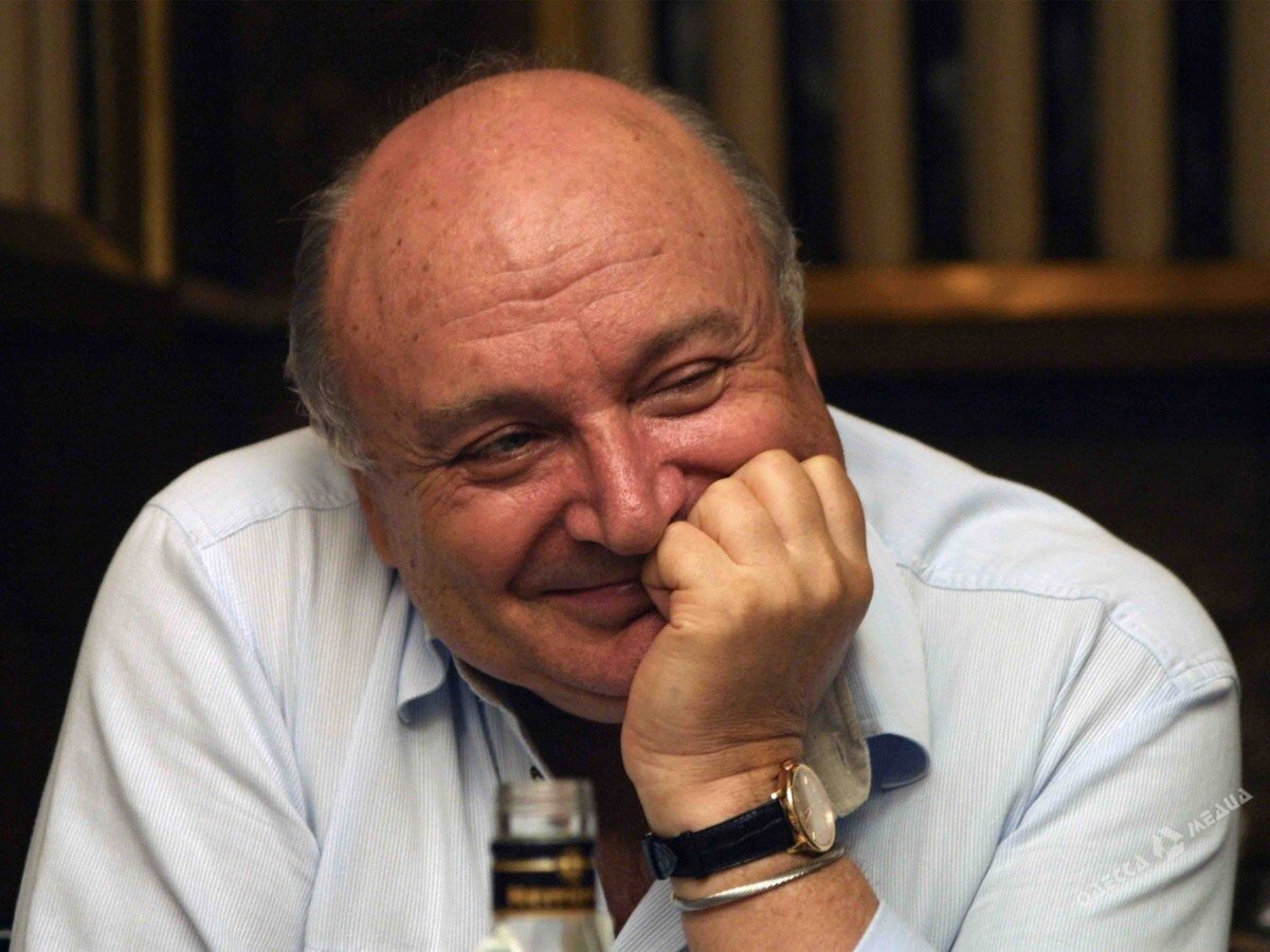 Михаил Жванецкий. Фото udivitelnimir.com