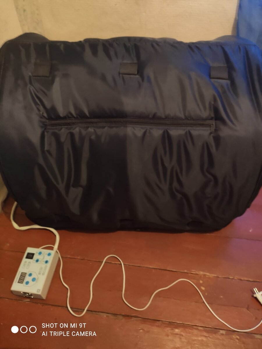 Так выглядит инкубатор в целом.