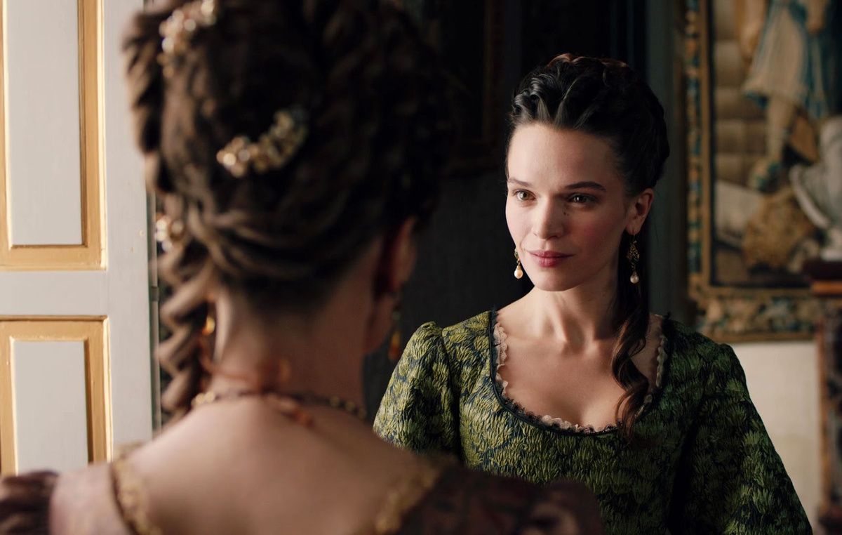 Корона сериал 2022. Рейнира таргариен сериал. Белая принцесса сериал 1 сезон 1 сезон 7 серия. ). Рейнира таргариен дом дракона эмма дарси.