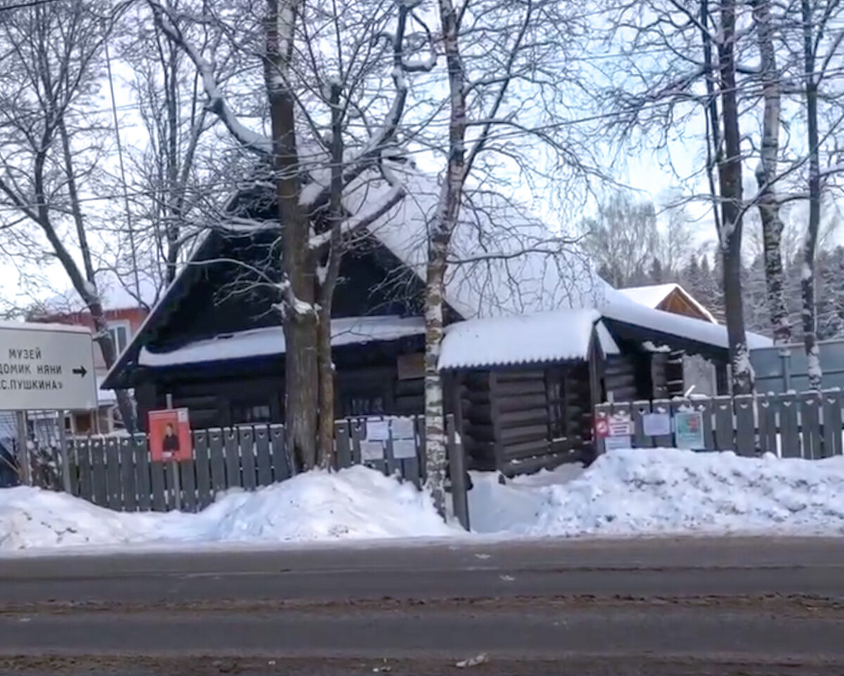 В гостях у самой известной русской няни | Загадки парадных | Дзен