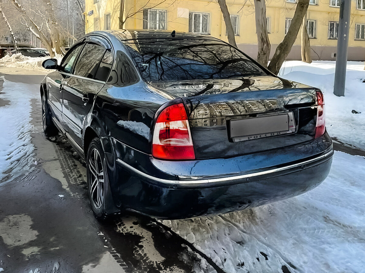 Skoda Superb 1 поколения (фото с авто.ру)