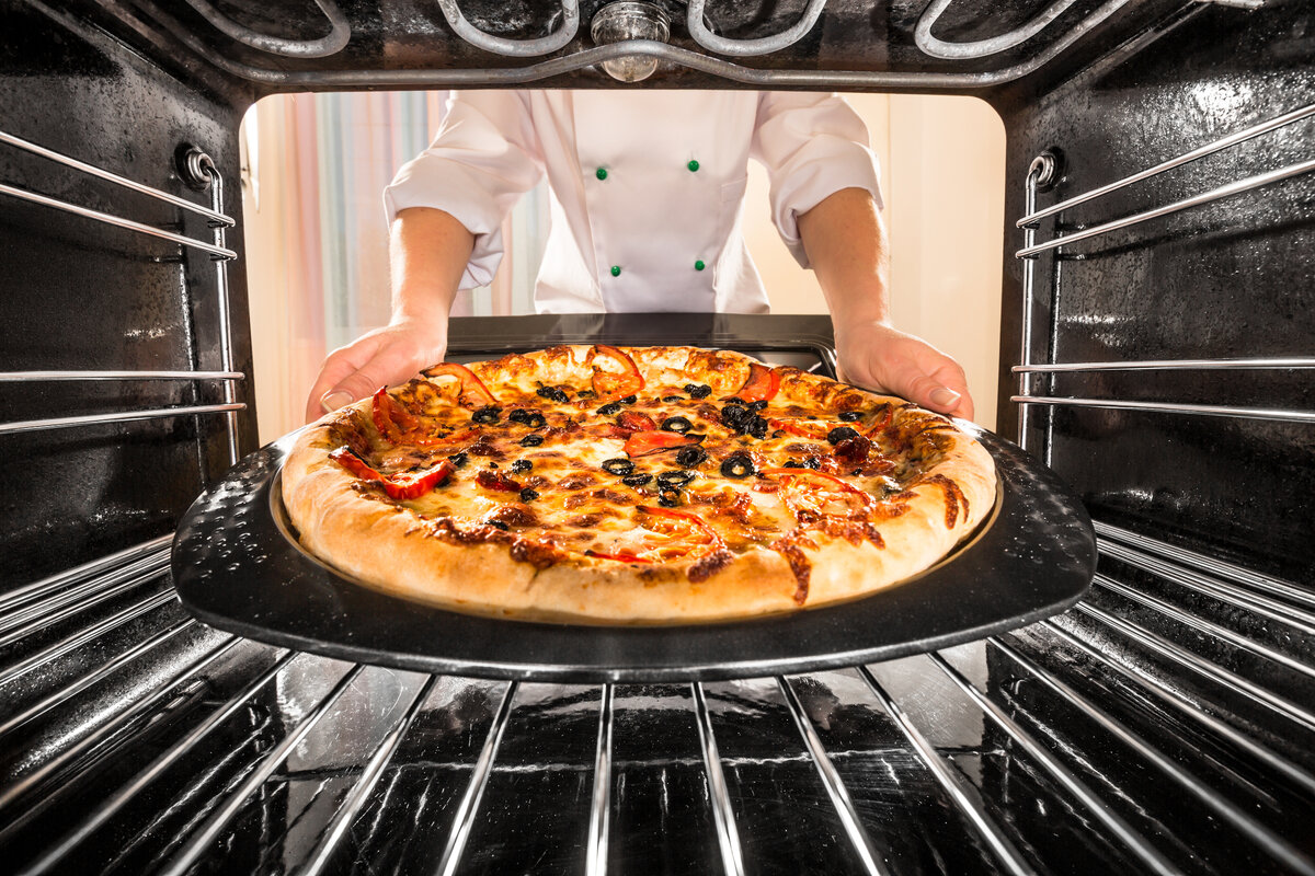какая температура нужна для приготовления пиццы в духовке фото 96
