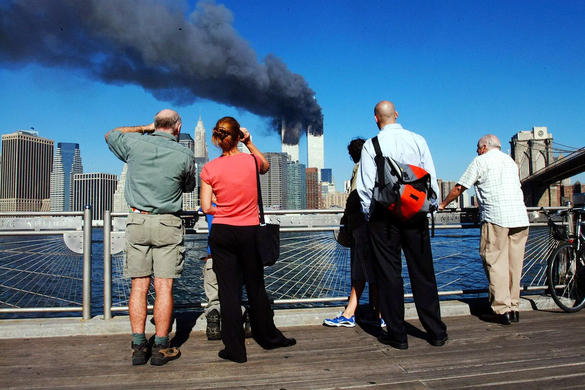Когда был теракт башни близнецы. Башни-Близнецы 11 сентября 2001.
