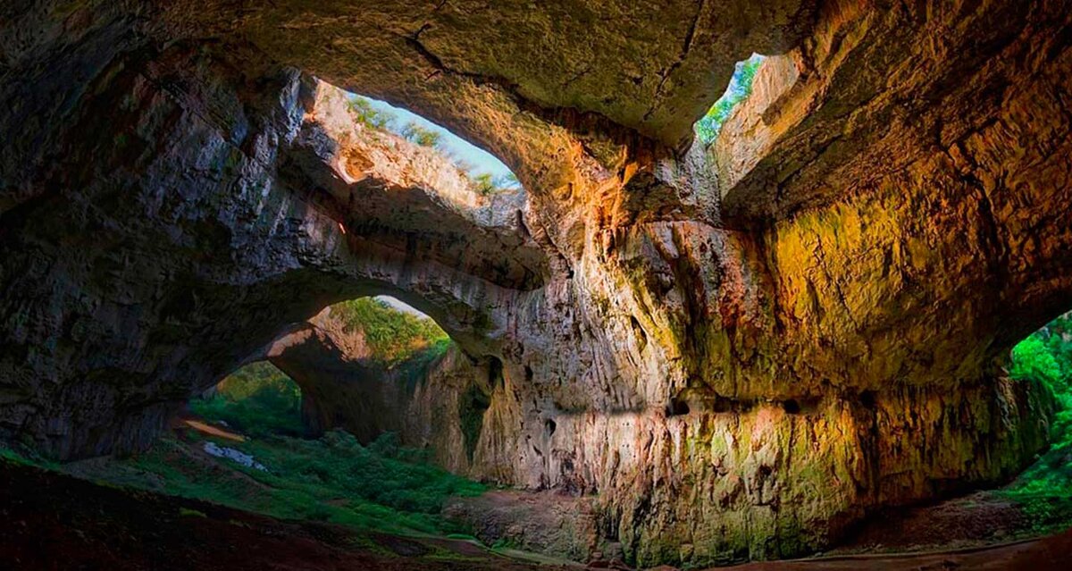 Ахштырская пещера.