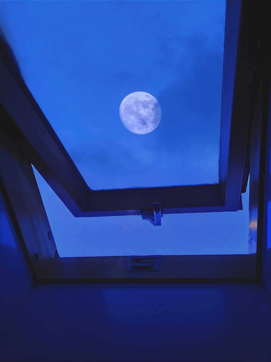 Ночью завораживает вид на ночное небо