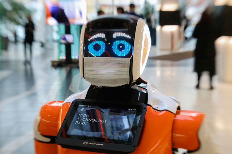 Цифровизация в существующем виде уперлась в непреодолимый предел, и это поставило мир на грань экономической, социальной, а возможно, и военной катастрофы. Фото: «БИЗНЕС Online»