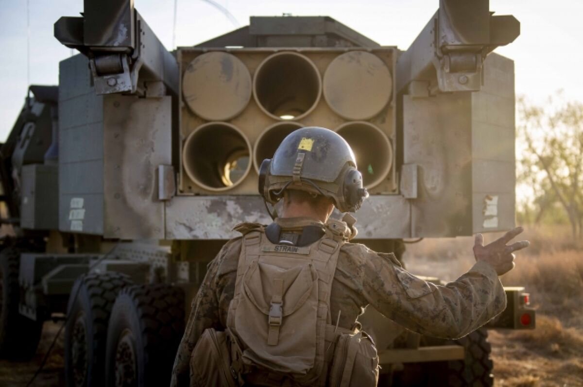   Украинские войска открыли огонь по Стаханову из РСЗО HIMARS
