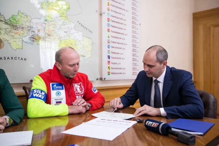    Маршрут ралли «Шелковый путь» в 2023 году пройдет через Оренбургскую область Андрей Севостьянов