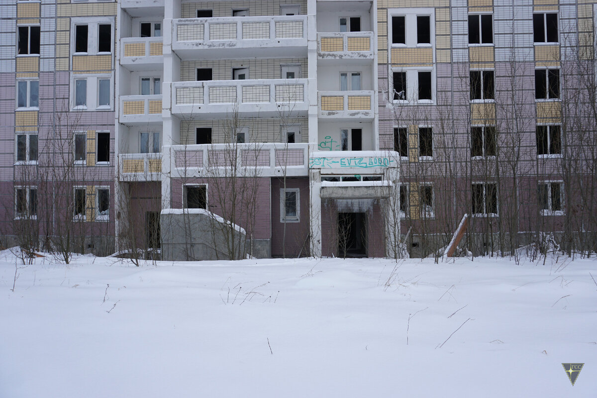 Квартал мёртвых многоэтажек в Подмосковье
