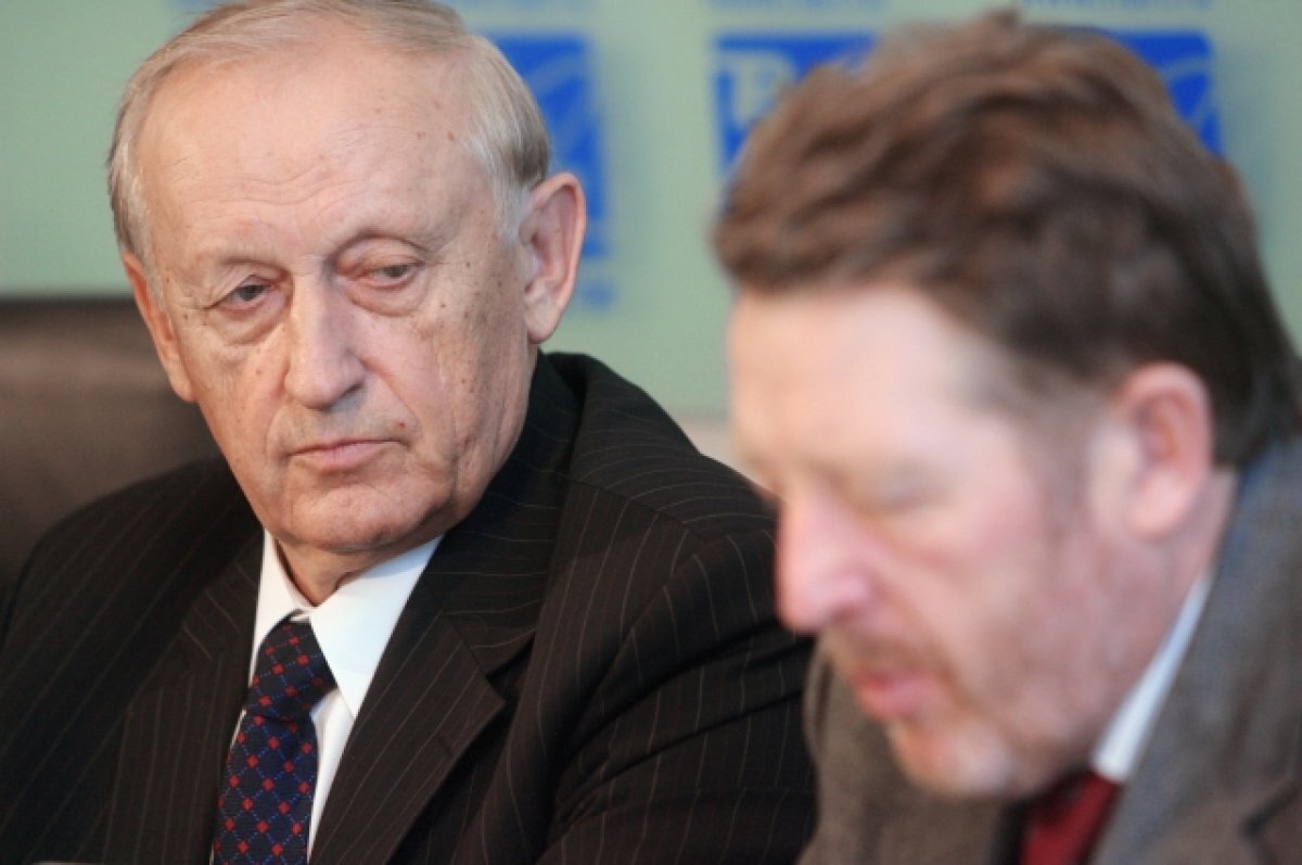    Вячеслав Богуслаев (слева).