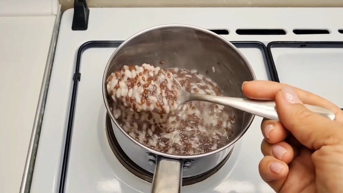 Mâinile mele par că ar fi din nou 25 de ani!  Fac o mască de casă din cele mai simple ingrediente - funcționează mai bine decât orice achiziționat