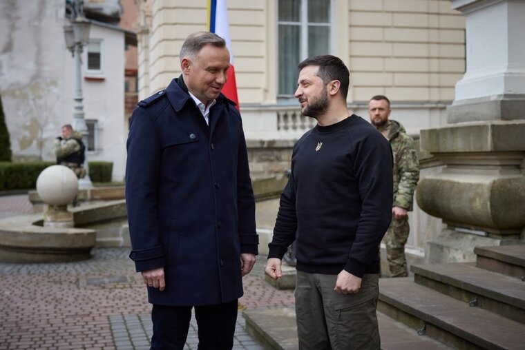    Владимир Зеленский попросил президента Польши о содействии