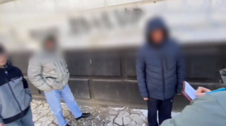    В Оренбурге бывший уголовник расписывал стены домов рекламой наркотиков Андрей Севостьянов