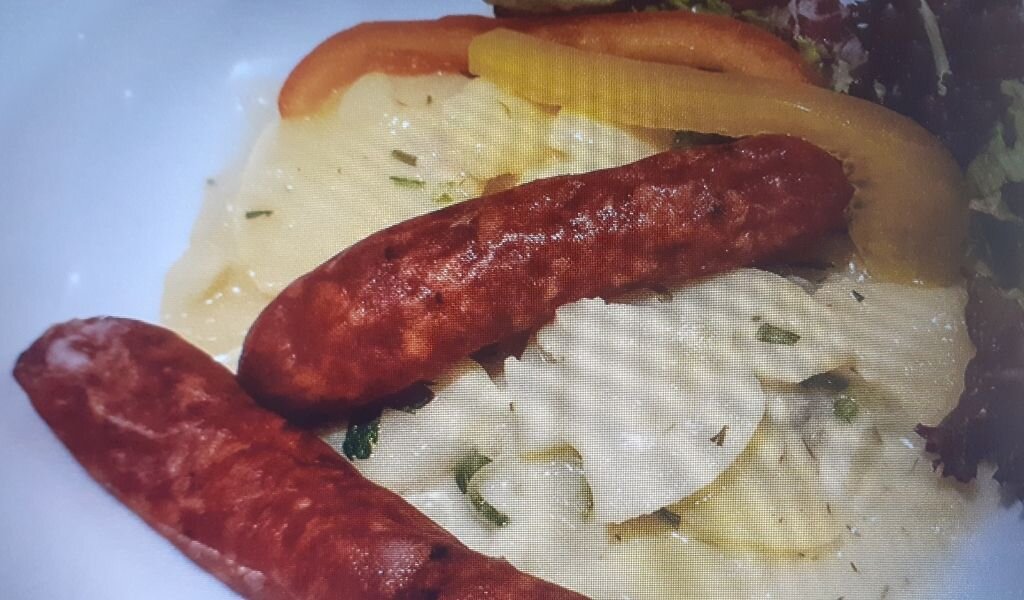 и копчёные колбаски