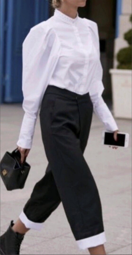 Выкройка женской блузки с объемным рукавом, заказывайте:https://vk.com/public183859635