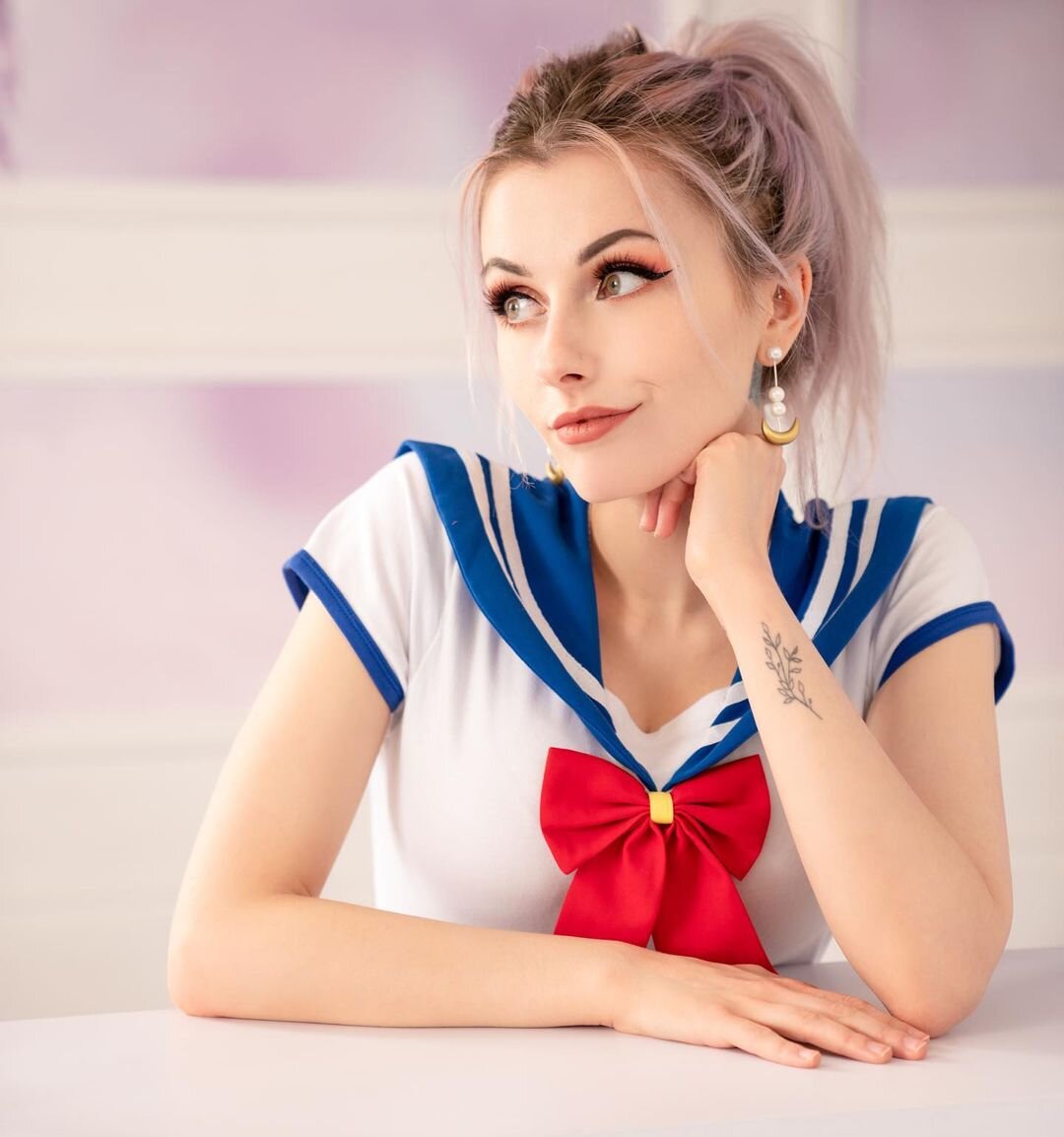 Экспроприирую красоту у декаданствуюших элитистов и дарю её народу @rolyat
