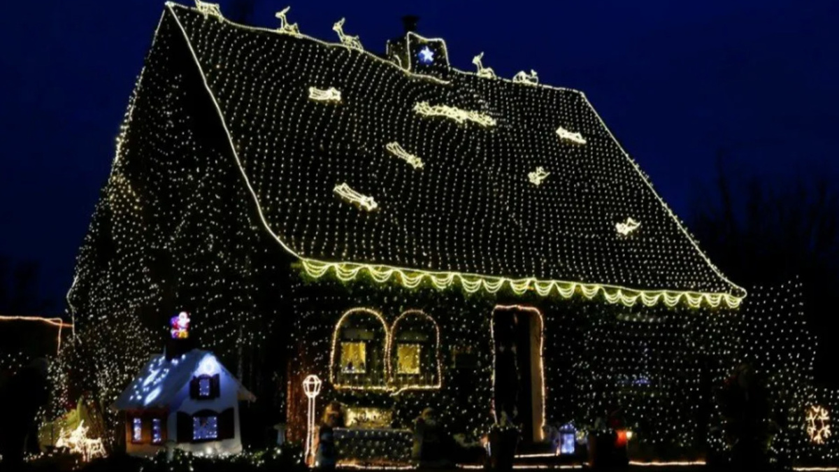 Простой домик в деревне.