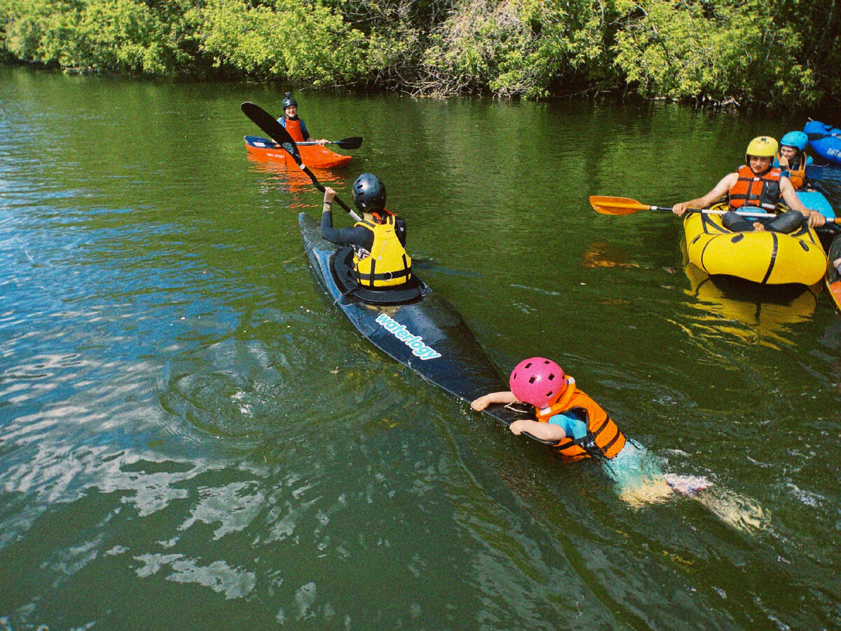 И даже дети принимали участие