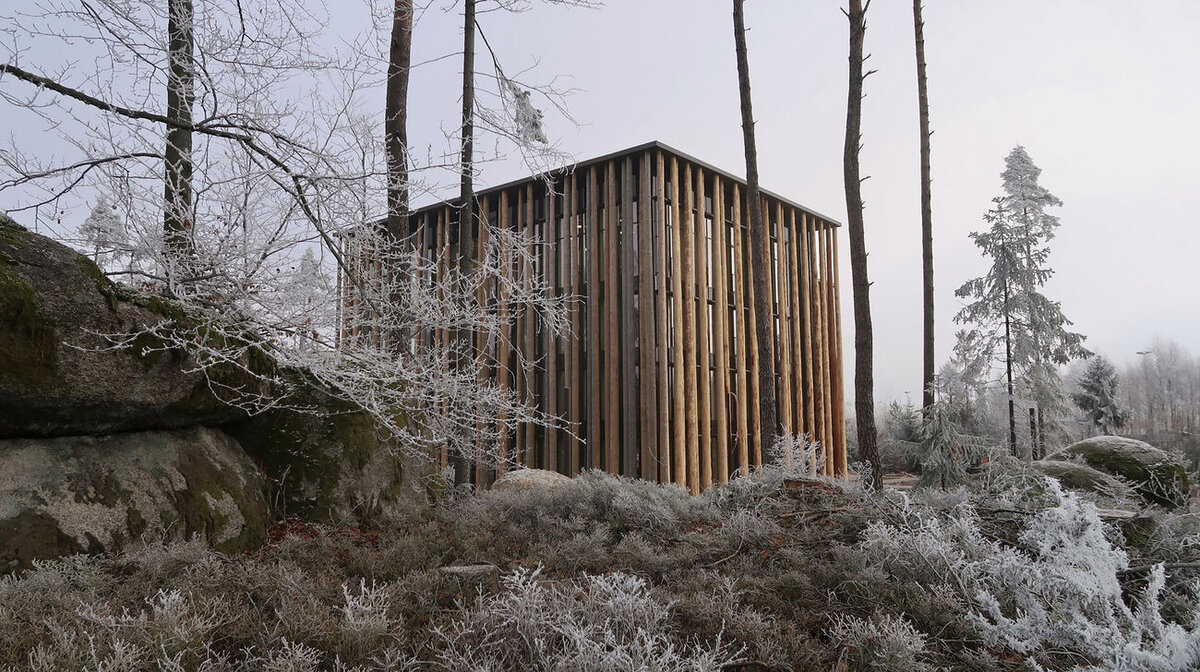 Источник изображения - https://projekt.dam-preis.de/application/filebrowser/dam/project/6bc24fc1ab650b25b4114e93a98f1e/images/preview/10_Sgewerk-Ziegler_BBA_7141-2_print.jpg