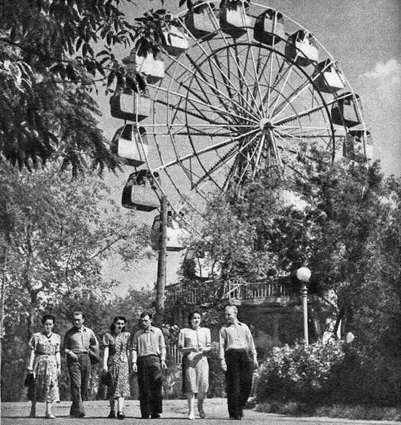 Парк ленина барнаул. Парк 1905 года г. Парк культуры и отдыха история. Орловский городской парк культуры и отдыха. Парк культуры и отдых хрущева кашира.