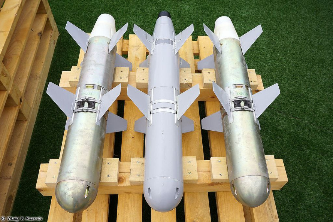 Авиабомба каб. Каб 20 для БПЛА. Малогабаритная Авиационная бомба каб-20. Корректируемая Авиационная бомба — каб-20. Каб-20.