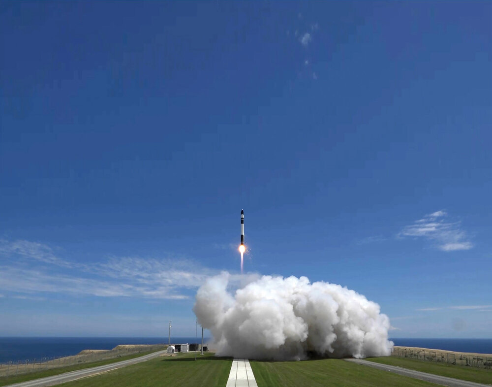  Запуск ракеты малогабаритной.  фото: картинки  яндекса. 