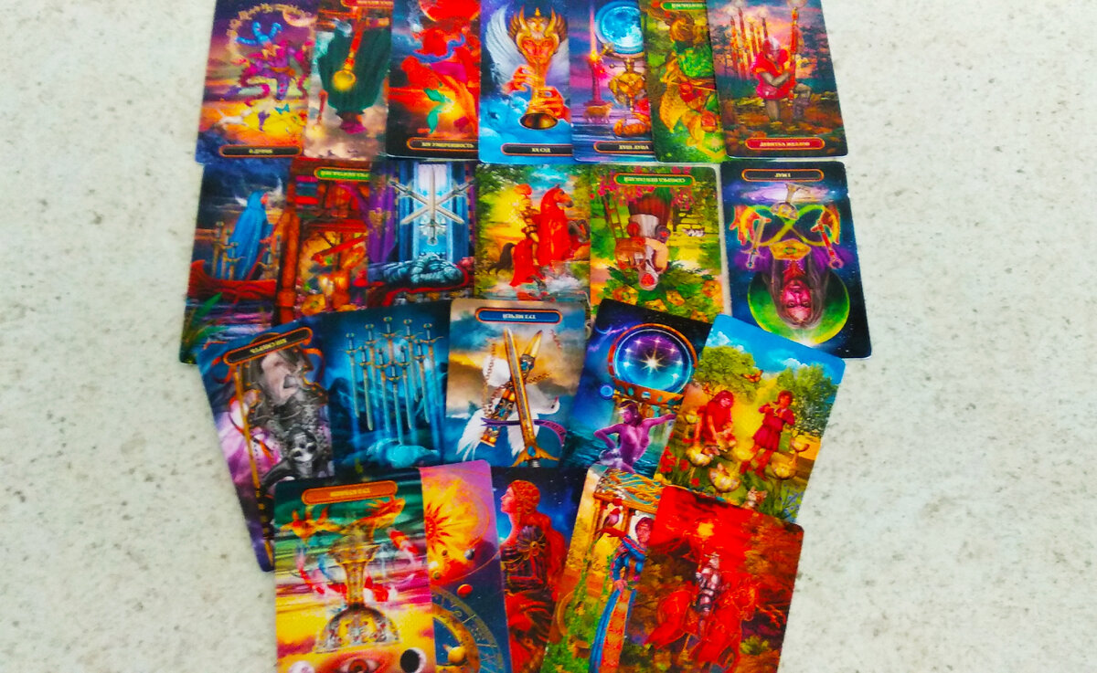 Личное фото автора.Суть личности Вашего партнера. Просканируем его на Таро