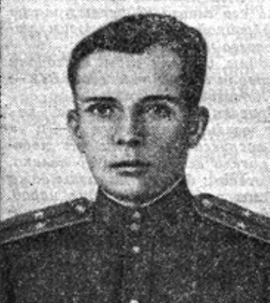 Гвардии лейтенант Комаров Дмитрий Евлампиевич. Фото: wikipedia.org
