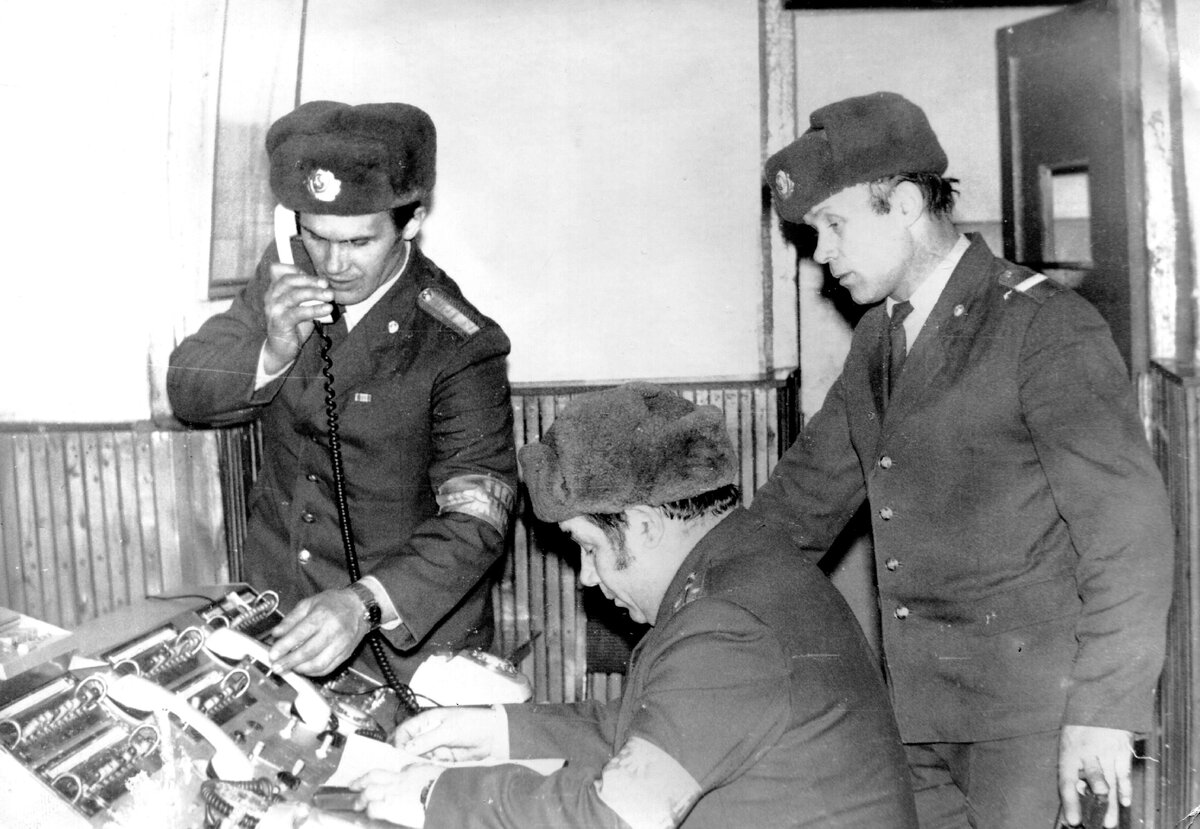 Дежурная часть...