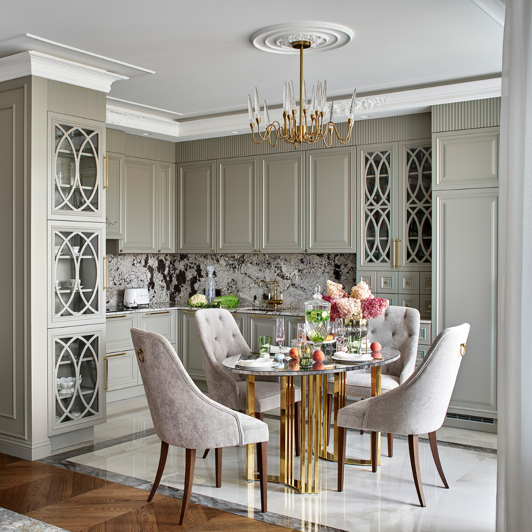 Реализованный проект студии интерьерного дизайна Анастасии Вивенцовой. Стулья Sofas & Decor