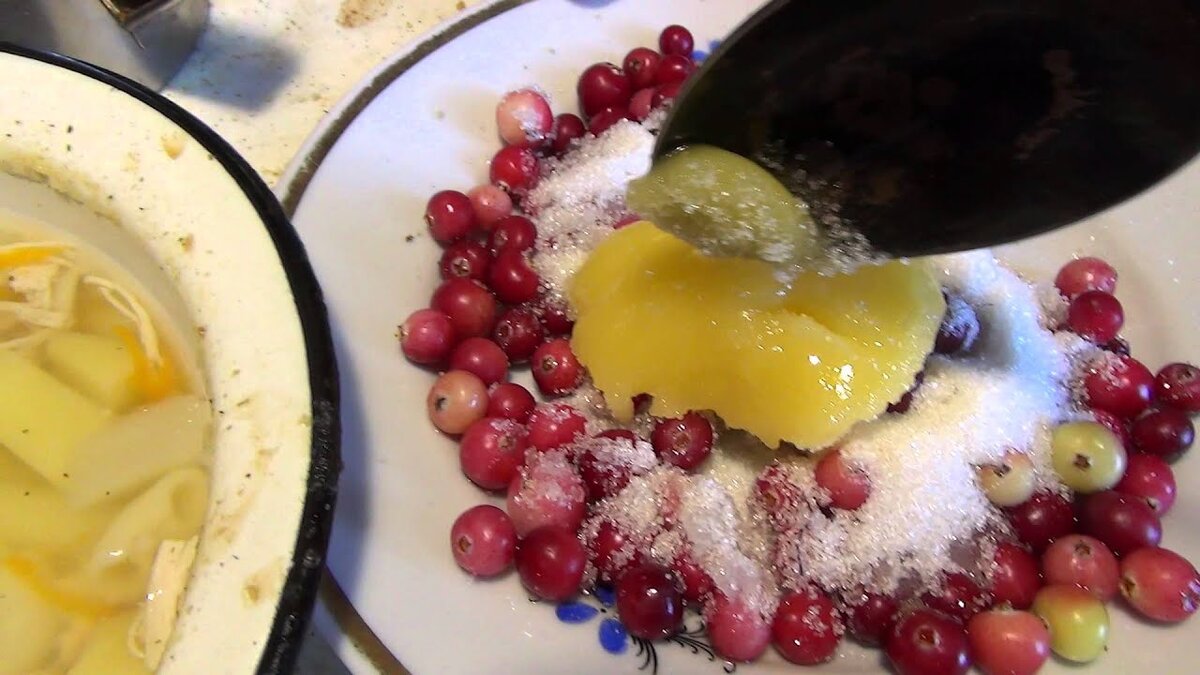 Клюква с мёдом. Фото из открытых источников