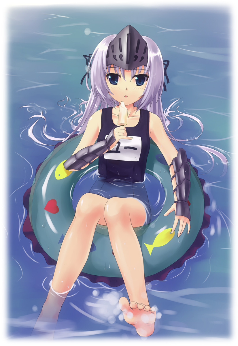 Очень милая молчалива кудере-лоля, из которой информацию вытащить достаточно тяжело. А если вы ещё по-японски не умеете читать, то понимать её будет крайне сложно… Но в случае проблем, обязательно выручит.