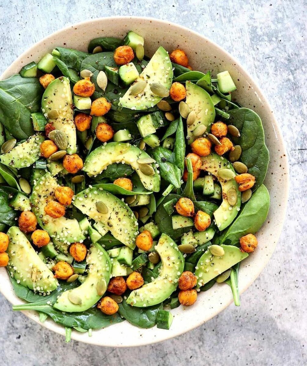 
Всем, кто правильно питается! Собрала для Вас рецепты простых салатов на ужин, чтобы Вы оставались стройными! 
