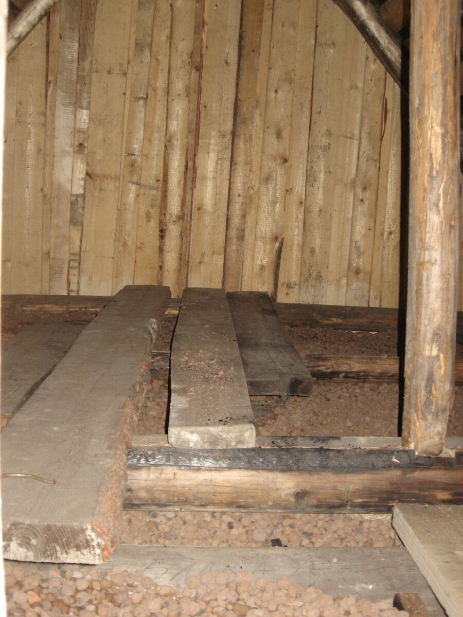 Утепление потолочного перекрытия керамзитом - - авторское фото ©