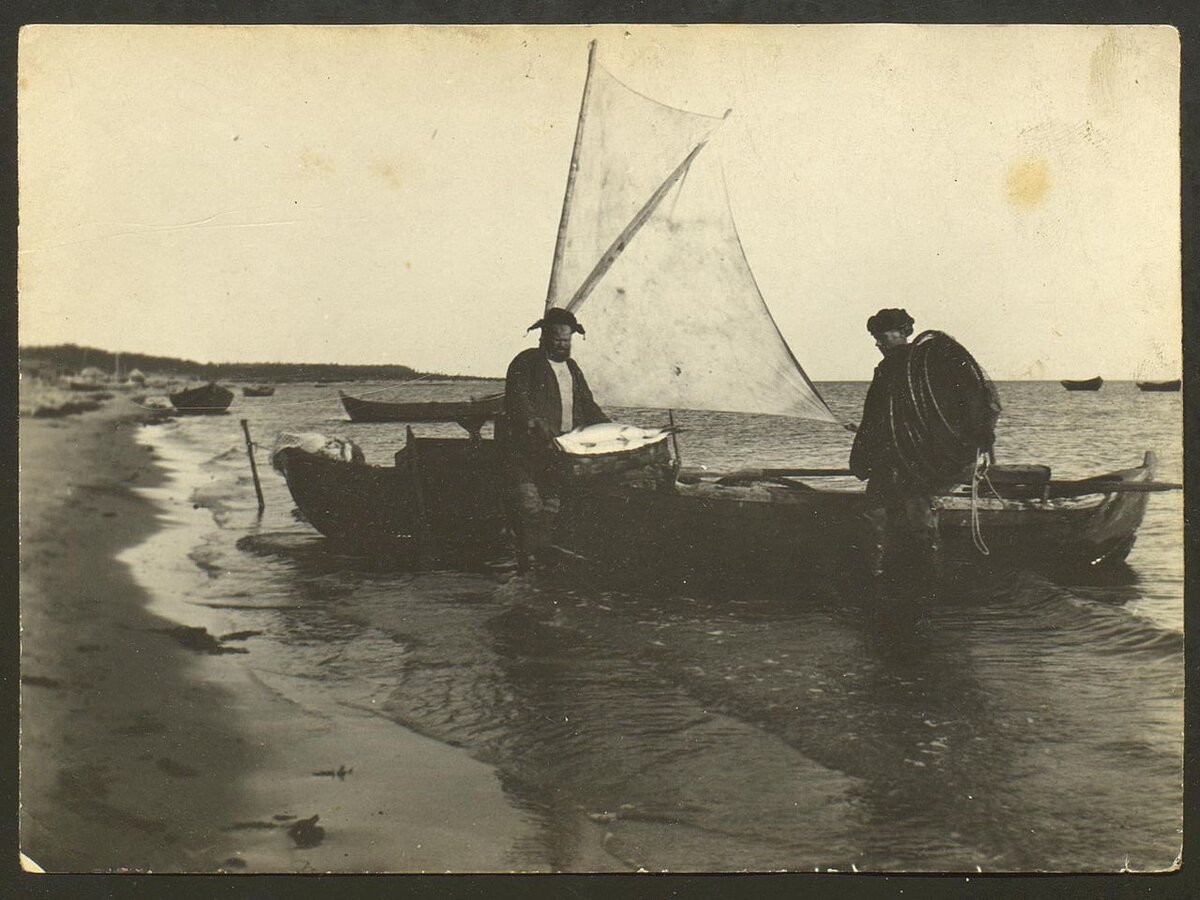 Ловля семги на карбасе. Лопшеньга. 1937