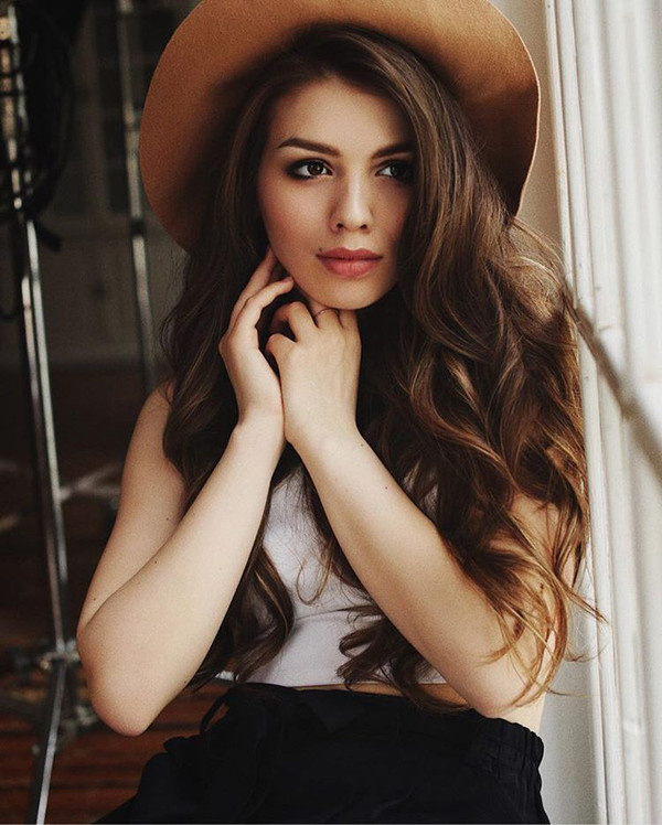 Люся Чеботина