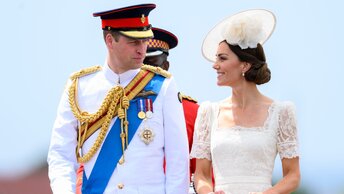 Украшения платье как у королевы Елизаветы:последнее мероприятие герцогов Кембриджских Кейт и Уильяма на Ямайке, принцессы дианы.