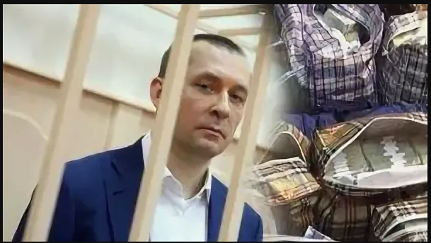 Что делать российской "элите" в условиях, когда настал час определяться? За кого она – за тысячелетнюю Россию или за либеральный Запад, который жаждет нашей скорейшей смерти? И что нам, русским людям, делать со своей "элитой", которая имеет огромное финансовое влияние, участвует в принятии государственных решений, определяет моду в культуре и контролирует СМИ и которая, похоже, не собирается сдавать свои позиции? Не собирается, даже вопреки тому, что между Россией и коллективным Западом пролегла непреодолимая пропасть и грянувшие глобальные изменения являются объективным развитием мировой истории.