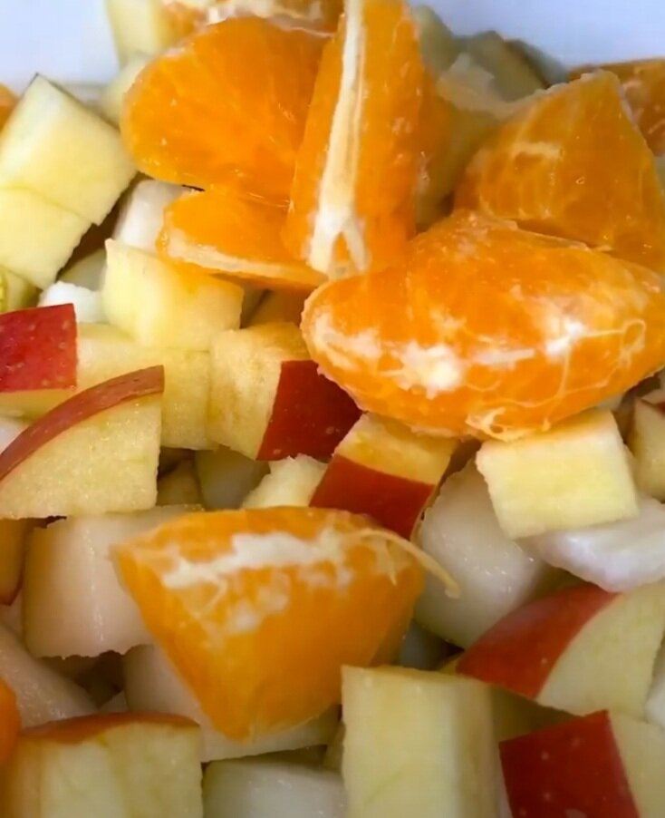 Салат фруктовый с яблоком, айвой, киви, мандарином рецепт – Салаты. «Еда»