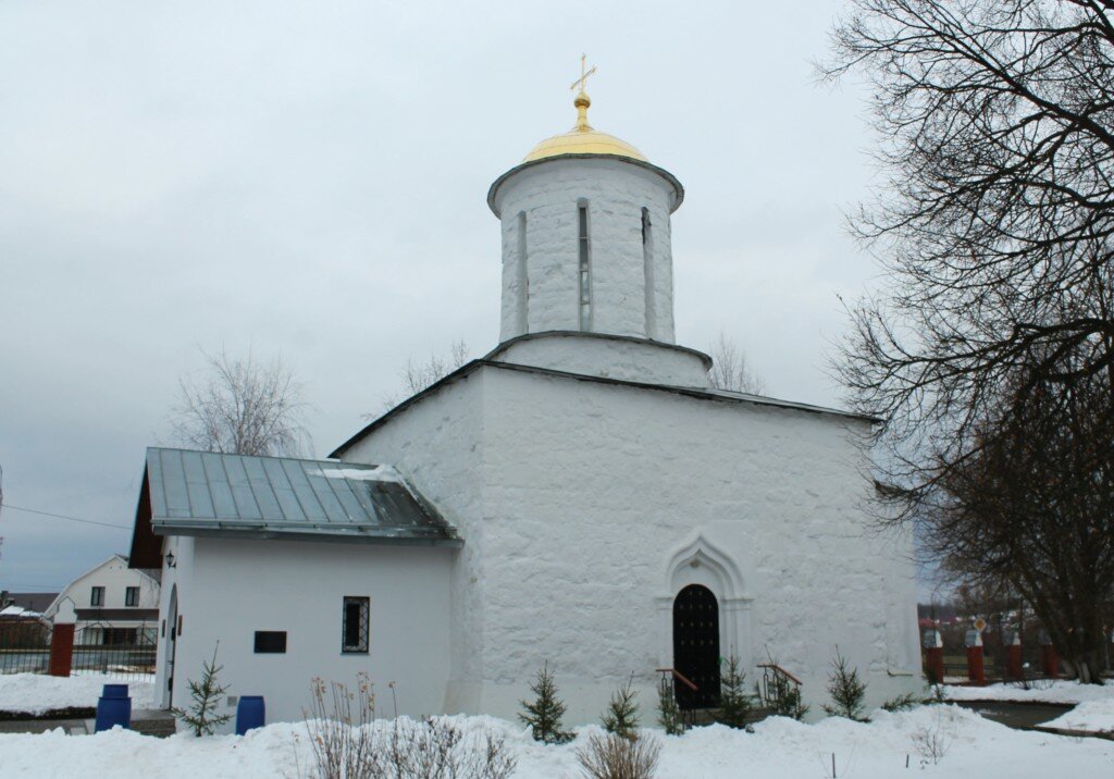 Село каменское. Никольский храм села Каменское. Церковь в селе Каменское Наро-Фоминского района. Никольская Церковь села Каменское. Село Каменское Наро-Фоминский район Церковь Никольская.