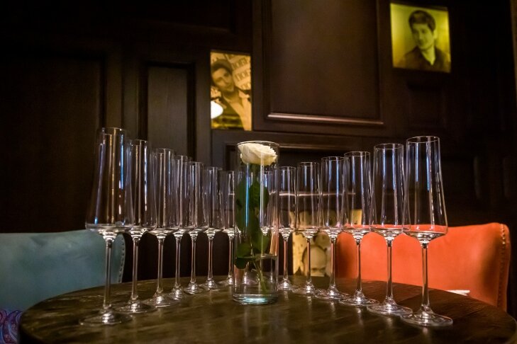    Главные правила культуры пития напоминают врачи перед новым годом. Фото Андрея Заржецкого