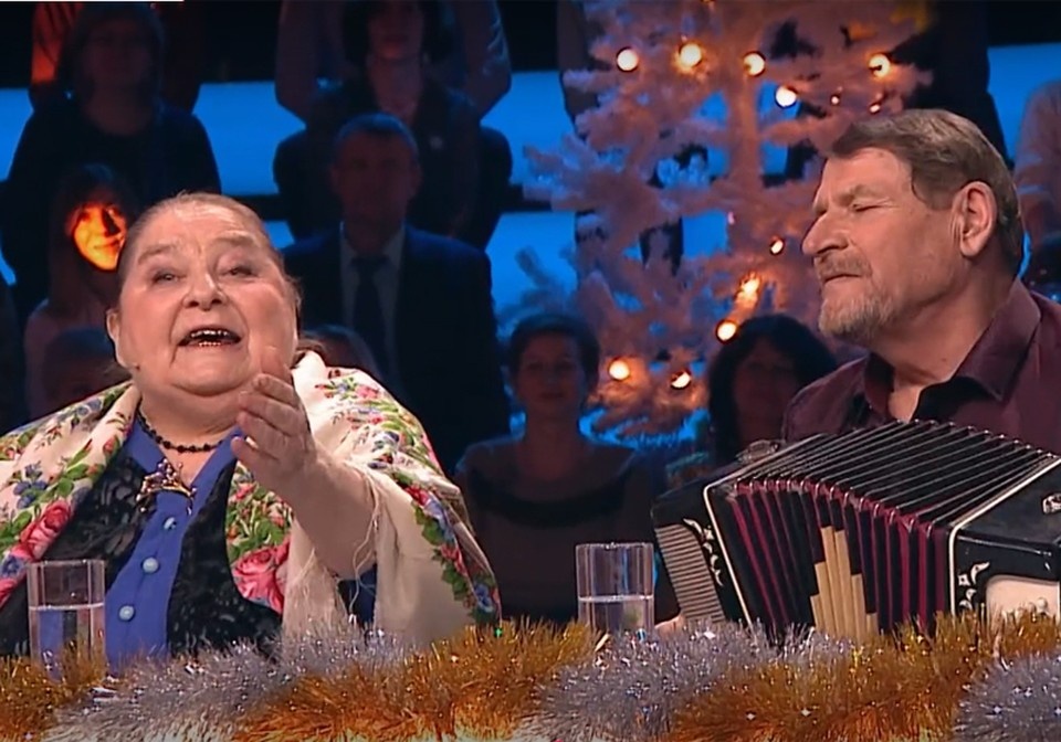     Зоя и Валера выступили в новогодней программе. Фото: кадр видео телеканала «Россия»