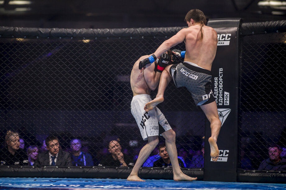 Дмитрий Киреев уверенно победил Фунтова. Фото: Максим Конанков/Octagon.Media